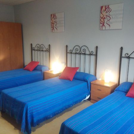 Hostal La Molina Alora Bagian luar foto