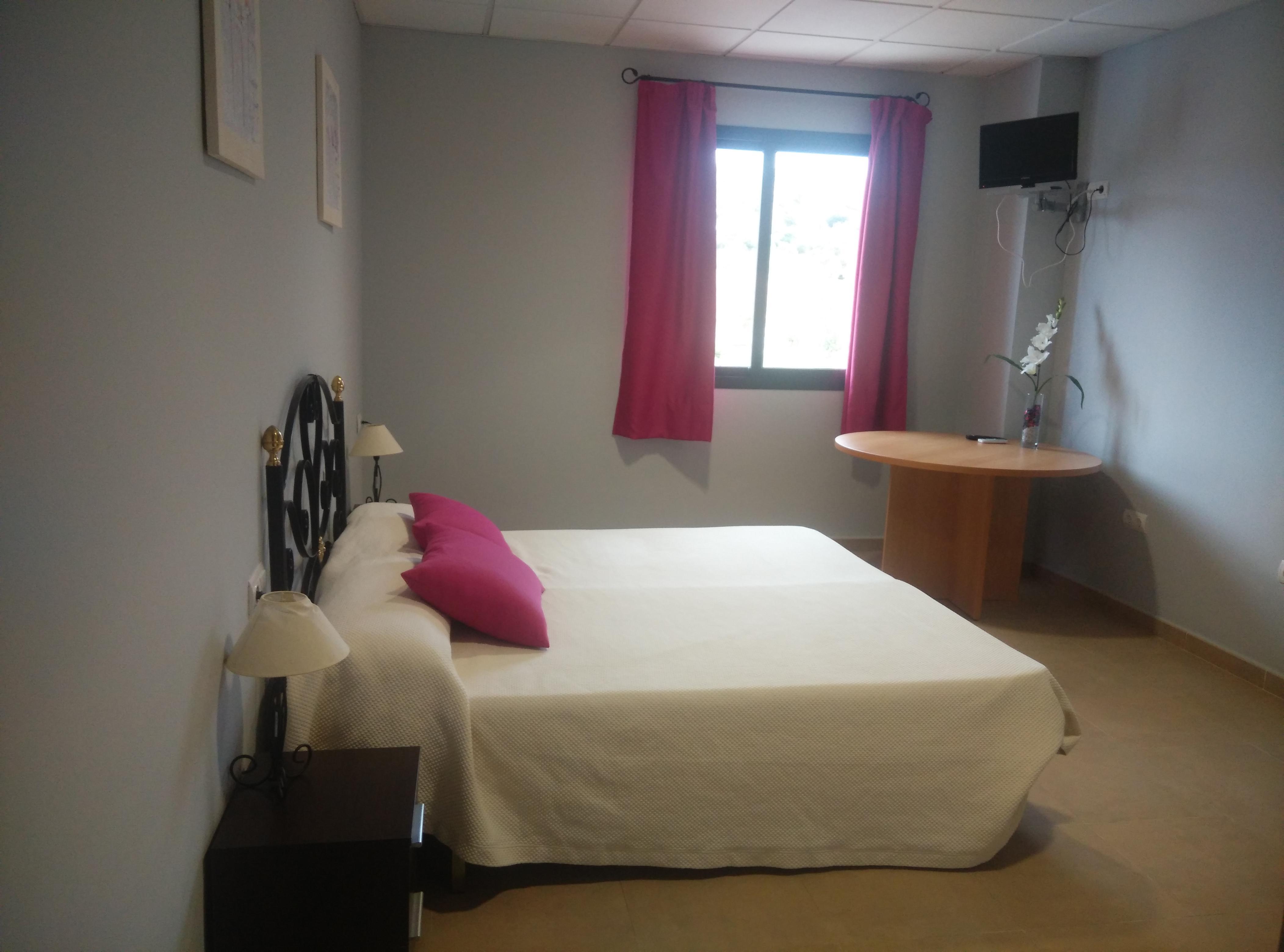 Hostal La Molina Alora Bagian luar foto