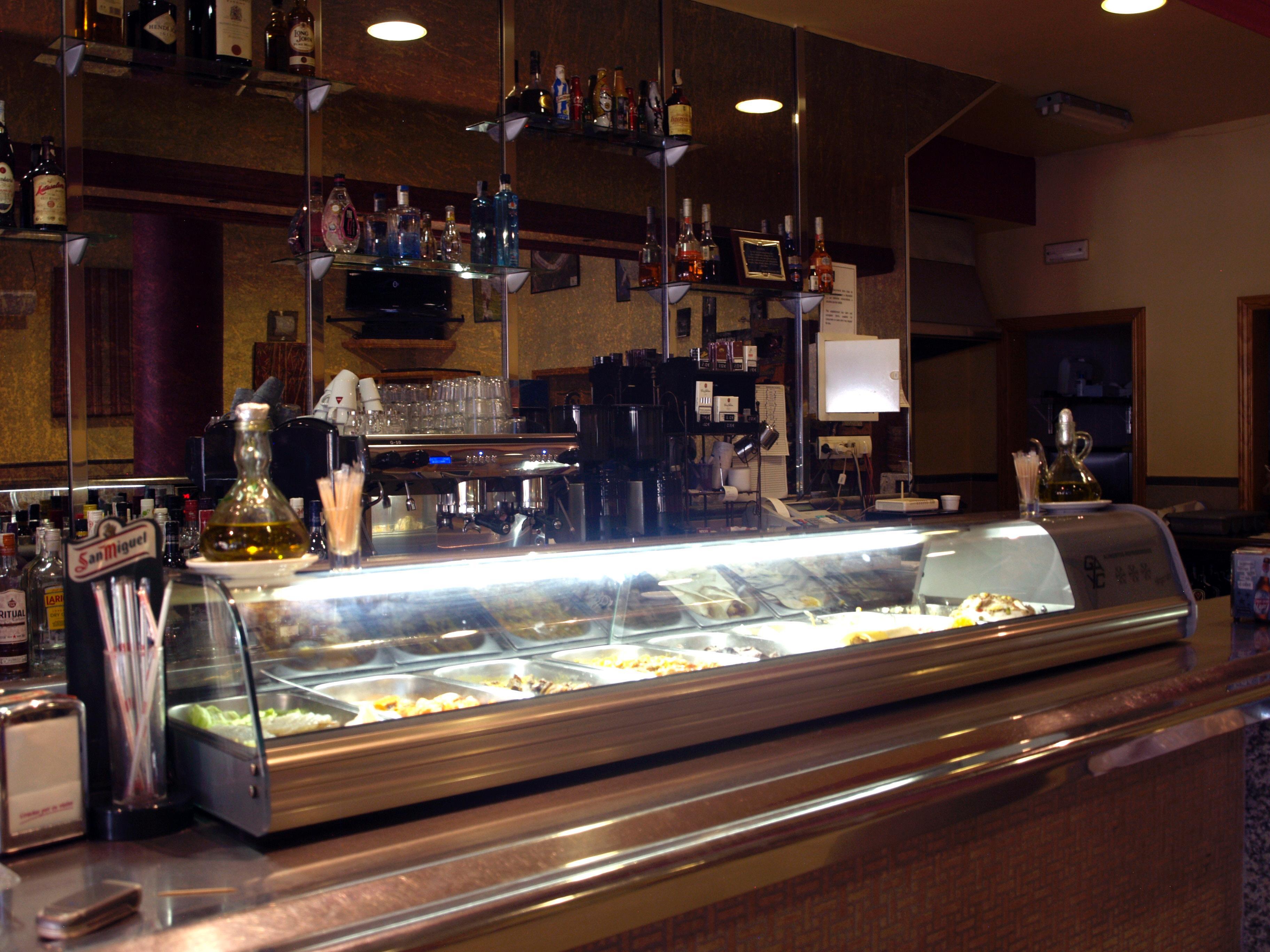 Hostal La Molina Alora Bagian luar foto