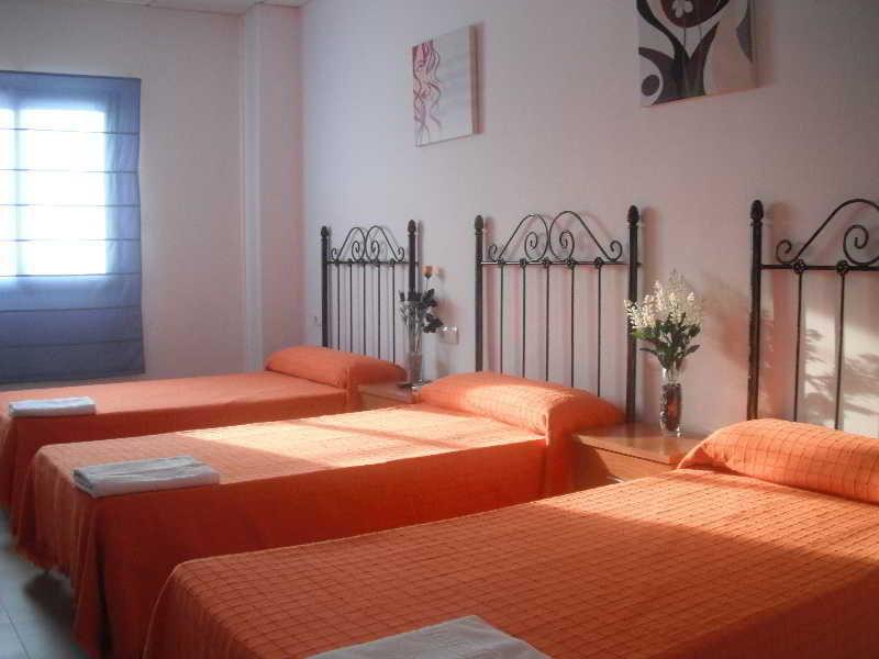 Hostal La Molina Alora Bagian luar foto